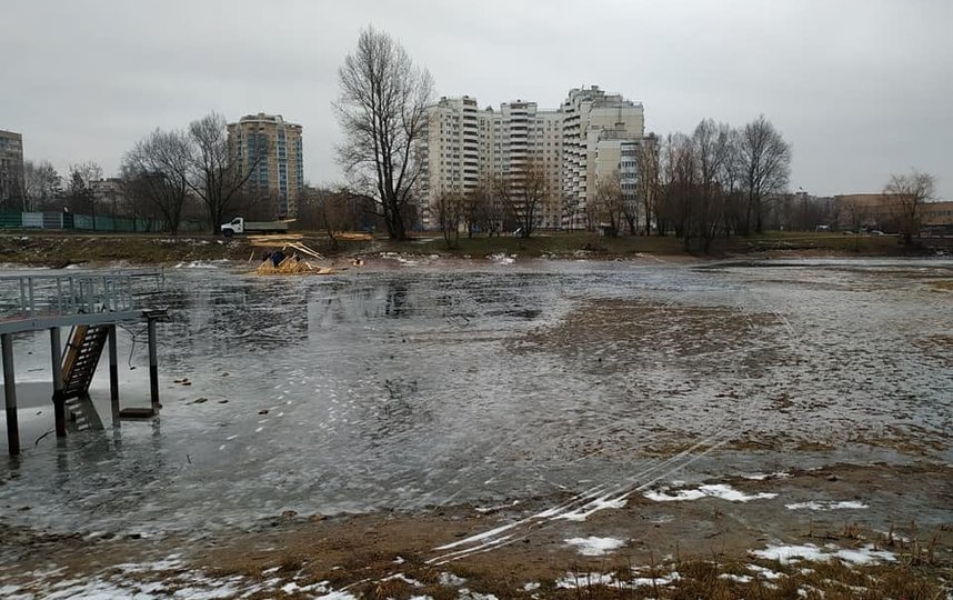 Жители Гольяново пытаются спасти Бабаевский пруд