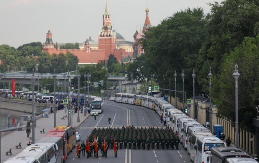 Как меняется схема движения в центре Москвы из-за парада Победы