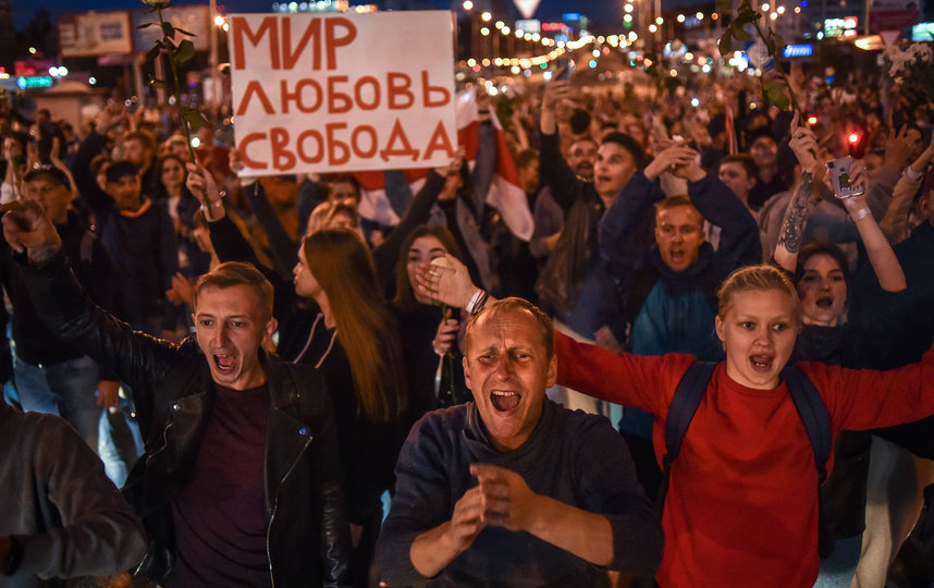 Мир, любовь, свобода: фоторепортаж из Белоруссии, где не утихают протесты