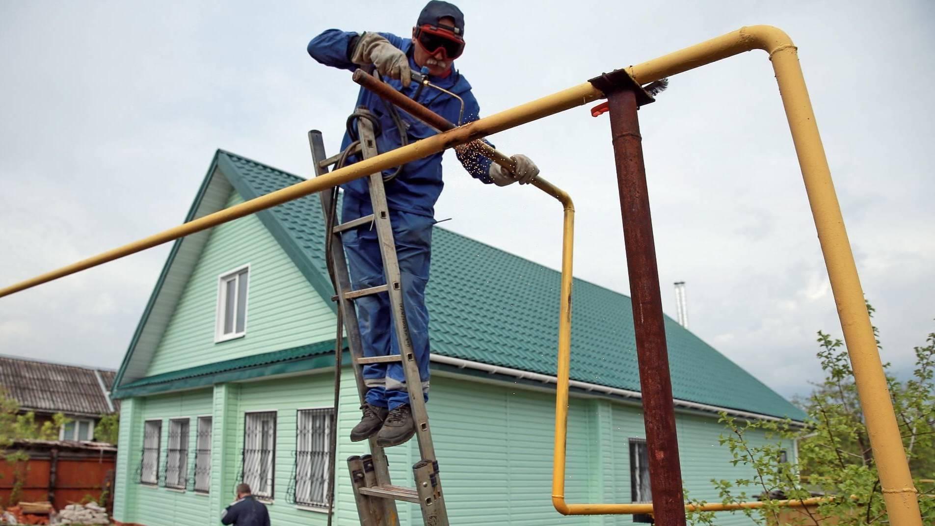 К газу начнут подключать бесплатно. Сколько это позволит сэкономить денег и куда потянут трубопроводы