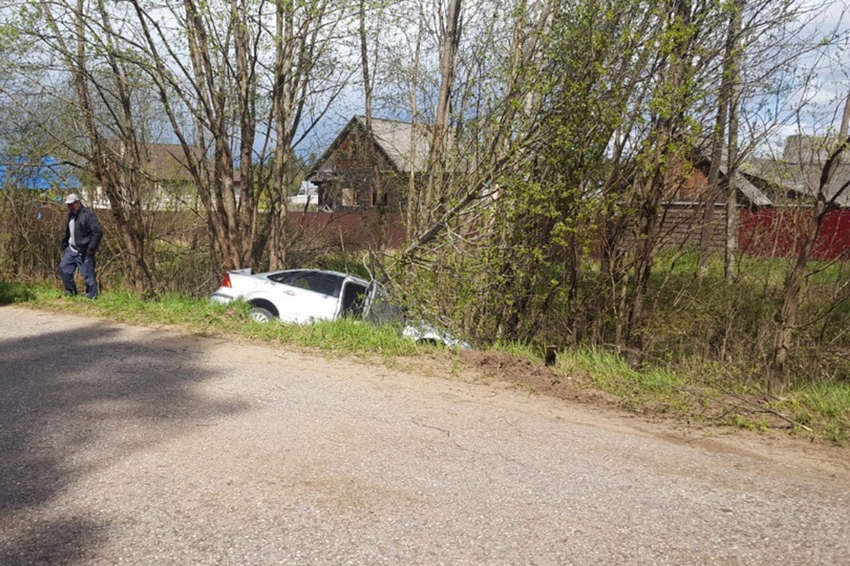 Два человека погибли в аварии под Торжком