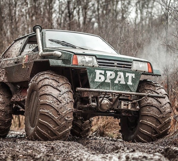 «В чем сила, брат?»: Сеть восхитила LADA 4x4 «гряземес»