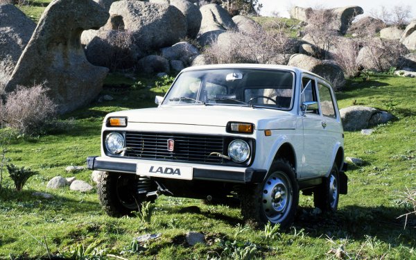 «АвтоВАЗ» троллит поклонников: Обновленная LADA 4x4 2020 не спасет российский автопром