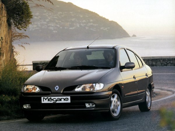 Ещё походит? Что осталось от Renault Megan за 23 года