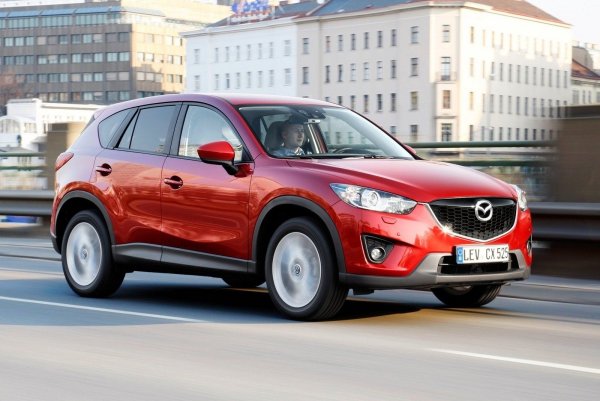 Минимум вложений и поездок на СТО: Почему Mazda CX-5 – лучший семейный кроссовер до 2 млн рублей?