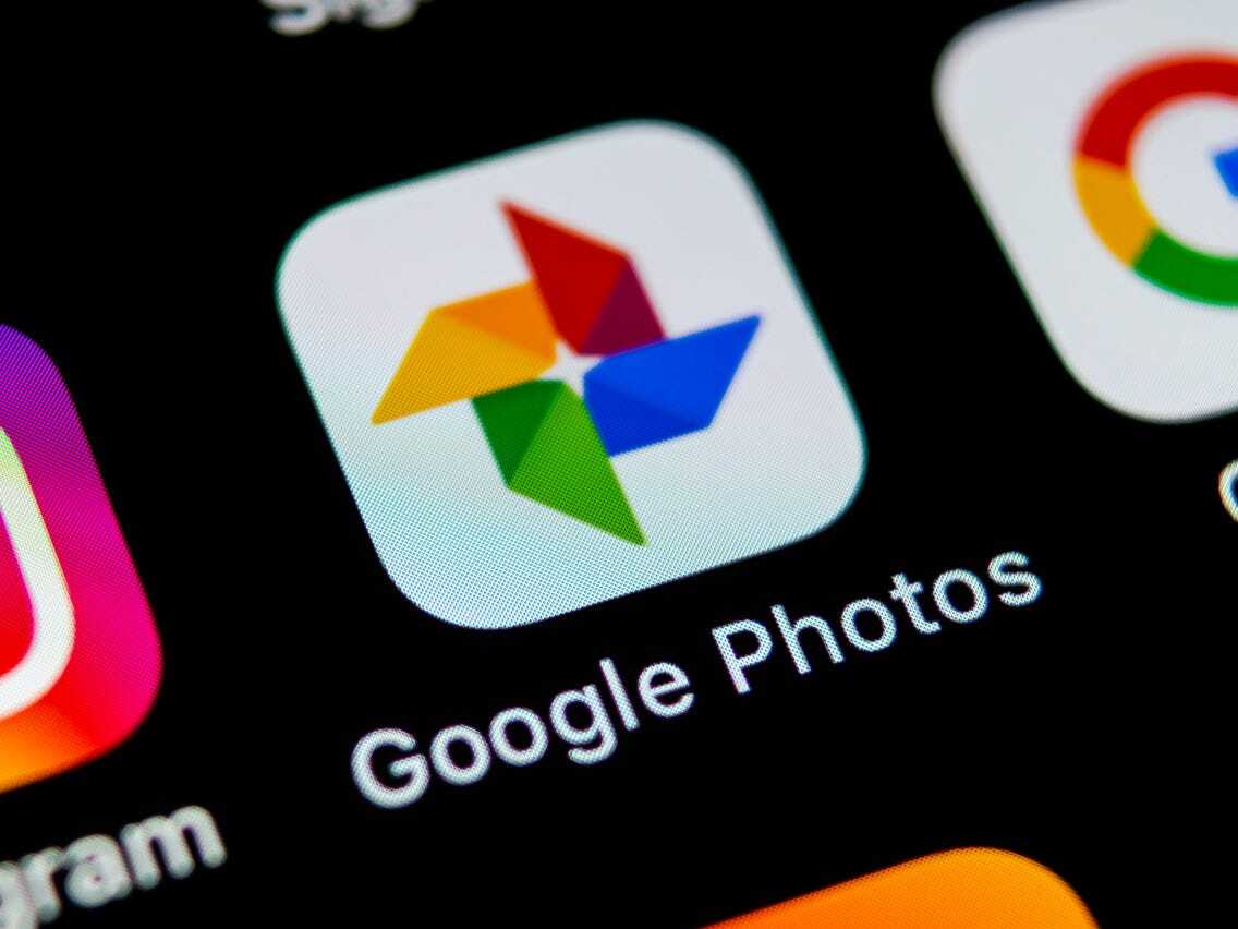 Девушка отправила эротическое видео своей маме из-за ошибки Google