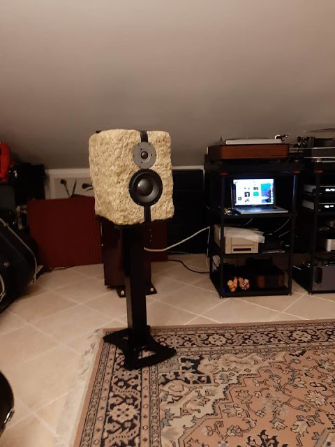 Stone Speakers Venetia 487 – вулканический звук!