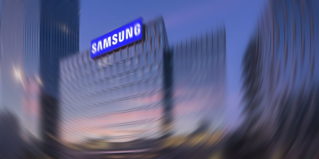 Запрошен ордер на арест главы Samsung