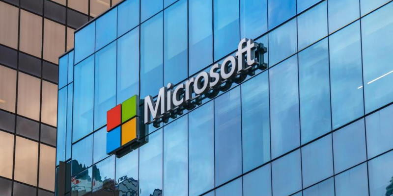 Microsoft владела долей в Apple. Сейчас это были бы огромные деньги, но...