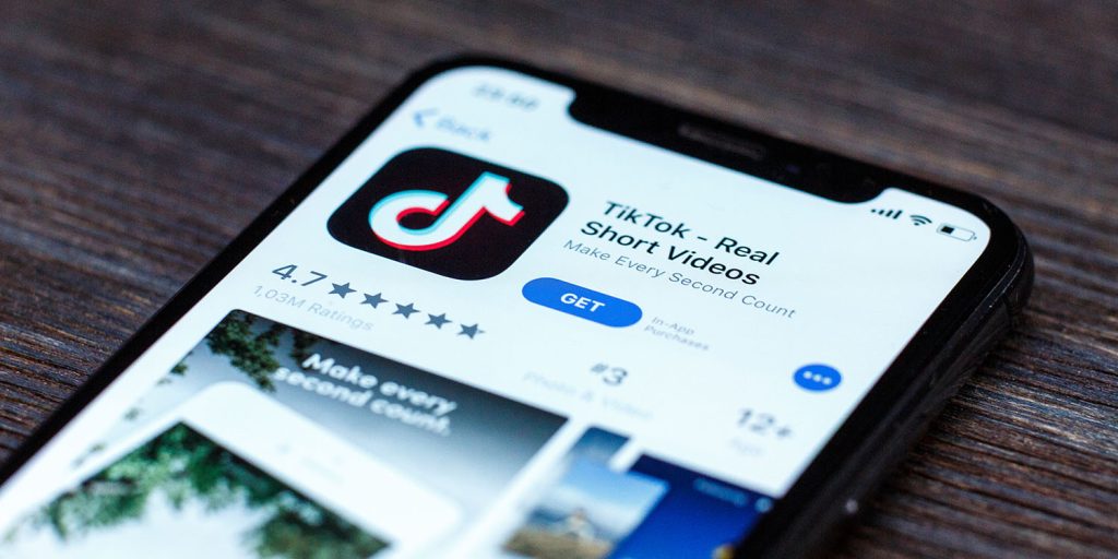 Количество загрузок TikTok преодолело отметку в 2 миллиарда