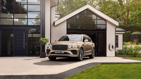 Bentley раскрыла рестайлинговый Bentayga Hybrid