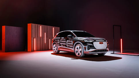 Audi раскрыла интерьер нового электрокроссовера Q4 e-tron