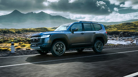 В России появился «спортивный» Toyota Land Cruiser 300 GR Sport