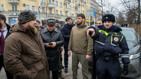 Чеченских полицейских атаковали пекари // В Грозном в схватке с бандитом погиб силовик