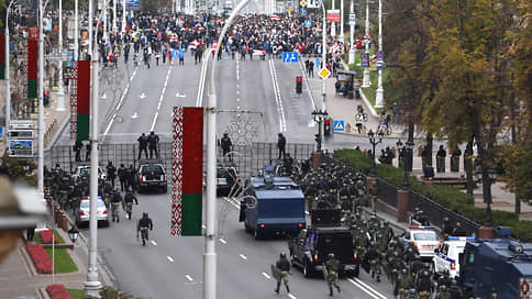 В Минске проходит многотысячная акция протеста