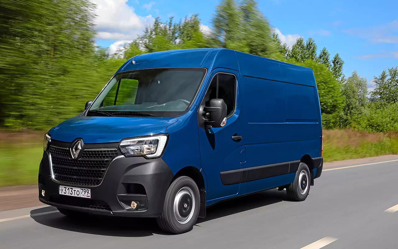 Обновленный Renault Master — тест для бизнесменов