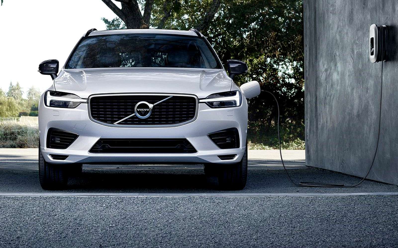 Volvo компенсирует расходы на электричество (но не всем)