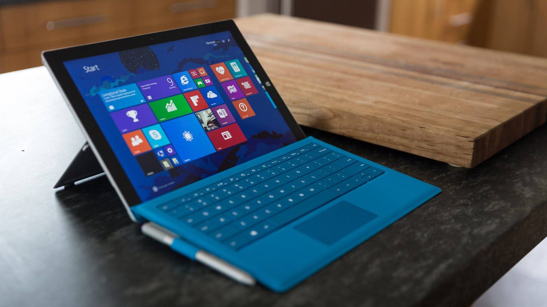 Microsoft предупреждает об опасной уязвимости в девайсах Surface Pro 3