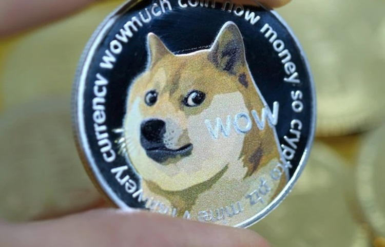 Курс Dogecoin подскочил на 41 % на фоне запуска торгов криптовалюты на бирже Coinbase