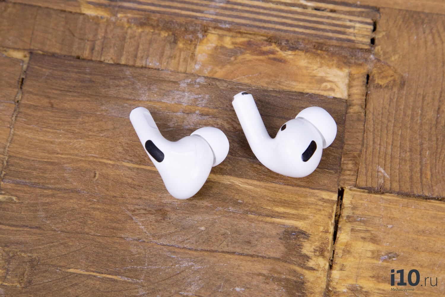 Почему Apple не должна включать AirPods в комплект iPhone