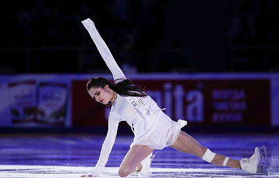 Медведева чисто откатала показательный номер с тройным сальховом на чемпионате России