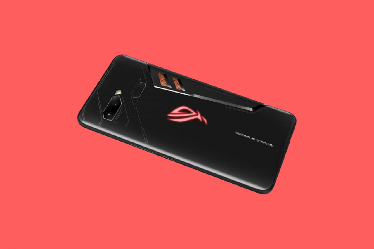 Лучше поздно, чем никогда: ASUS ROG Phone получил обновление Android 9 Pie