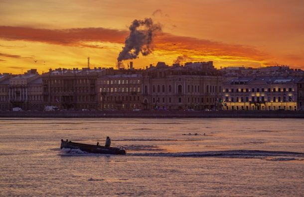 В Петербурге будет облачно и дождливо