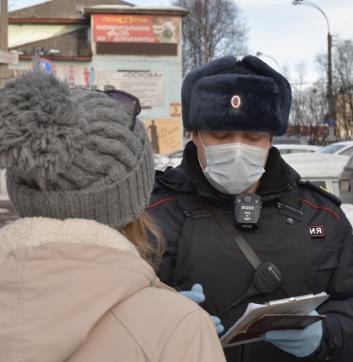 На Ставрополье чиновники стали дружинниками, взяли бланки протоколов и вышли на улицы городов