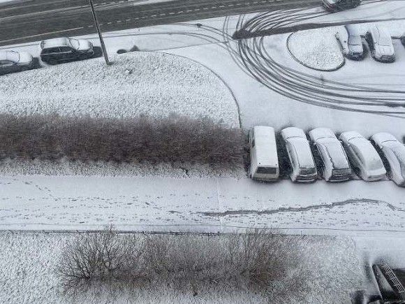 Сильный снегопад накроет Петербург