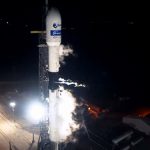 SpaceX запустила Falcon 9 с новым спутником связи