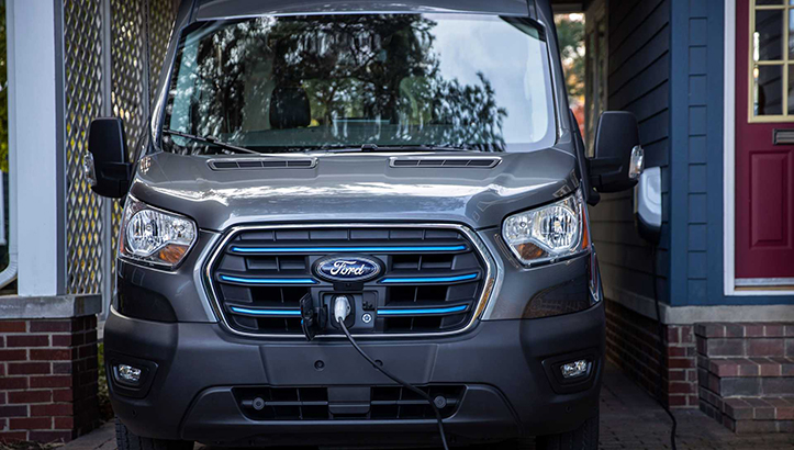 Ford представила электрический грузовой фургон E-Transit