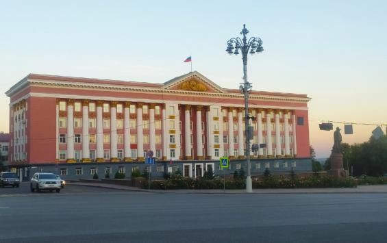 В обладминистрации приостановили прием граждан