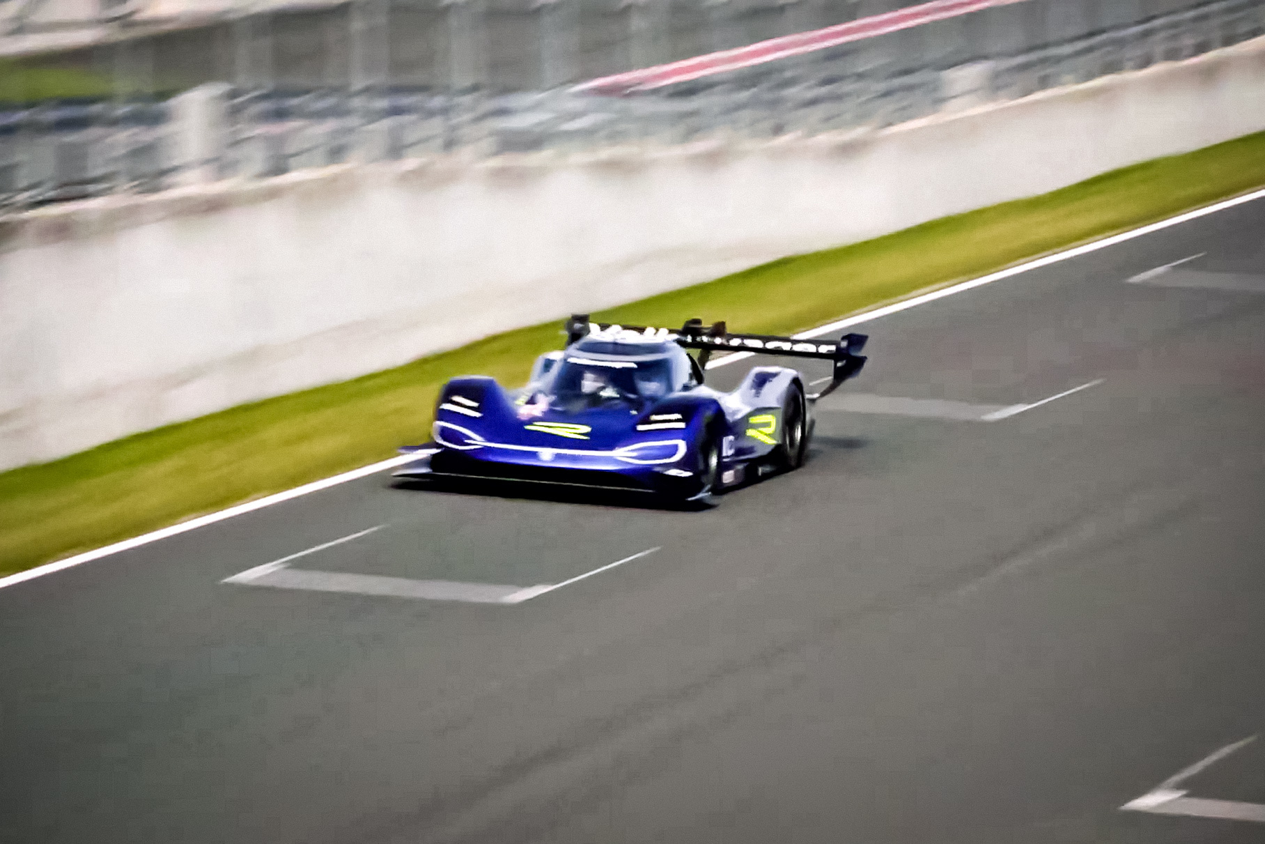 Видео: электрокар Volkswagen ID.R установил пятый рекорд