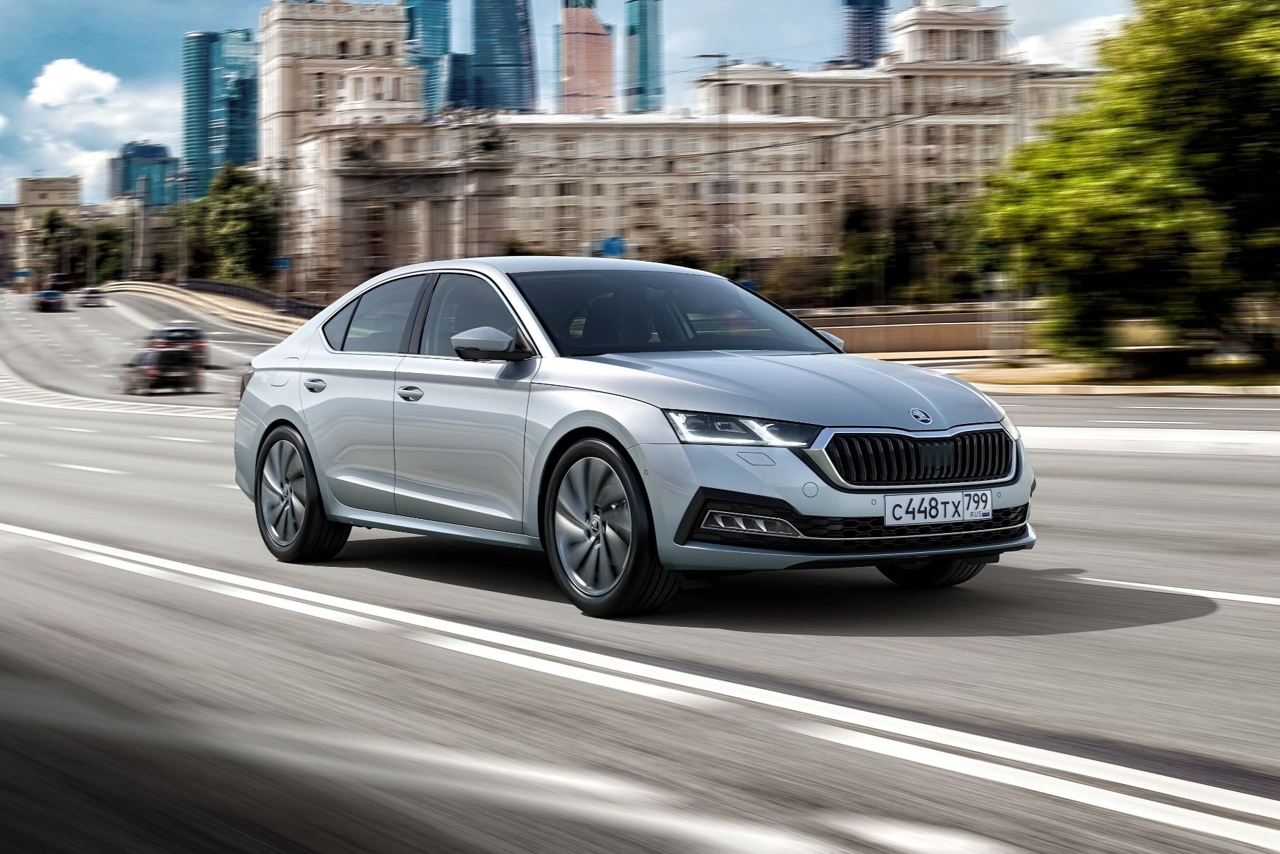 Стало известно, когда российская Skoda Octavia получит новые моторы