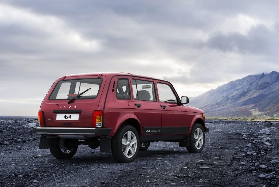 Пятидверная Lada Niva Legend рискует оказаться в дефиците