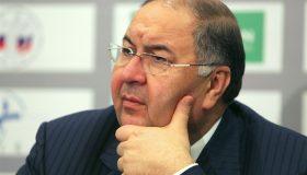 Миллиардер Усманов дал Узбекистану $20 млн на борьбу с коронавирусом