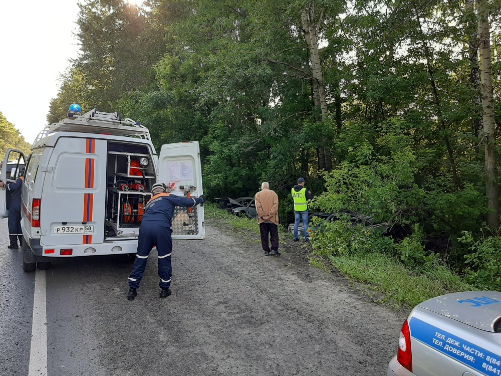 В Пензе девочка провалилась в трубу во время прогулки