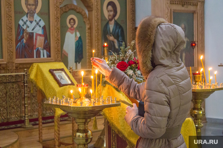 Югорская епархия на угрозу коронавируса ответит дополнительными молебнами