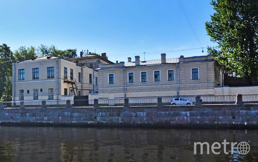 Больных с COVID-19 в Петербурге начали принимать военный госпиталь и больница им.Кащенко