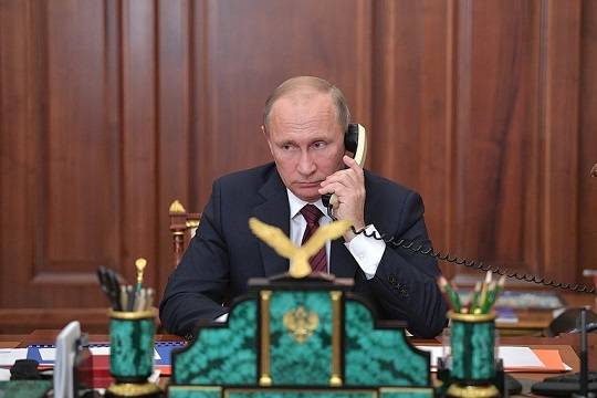 Джонсон в разговоре с Путиным заявил о решающем вкладе СССР в Победу