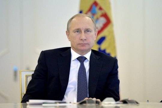 Владимир Путин перенёс проведение парада Победы