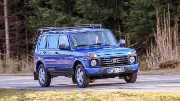 Американцев восхитила, россиян расстроит: LADA 4x4 2019 – обновленный «Нивас» не порадует глаз