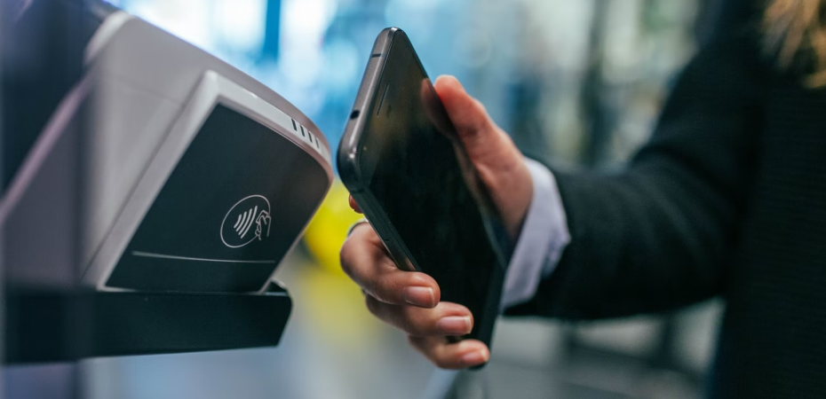 Удобная замена Google Pay и Apple Pay снова задерживается. Ну когда уже?