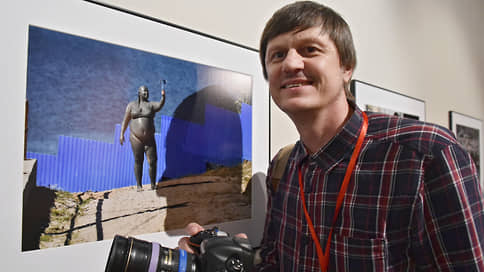 Нападению на фотокорреспондента “Ъ” подберут статью // Начата проверка по факту избиения Анатолия Жданова