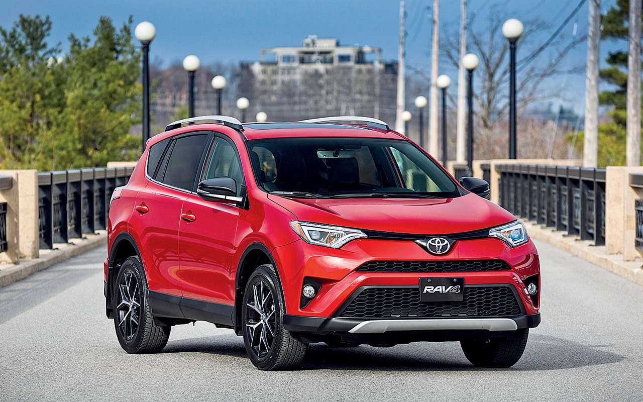 Toyota RAV4 на вторичке: 3 плюса, 5 минусов и все болячки