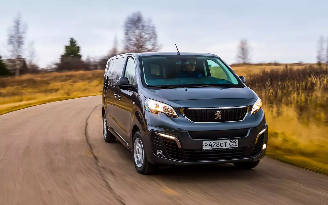 Peugeot Traveller с полным приводом: тест-драйв на бездорожье